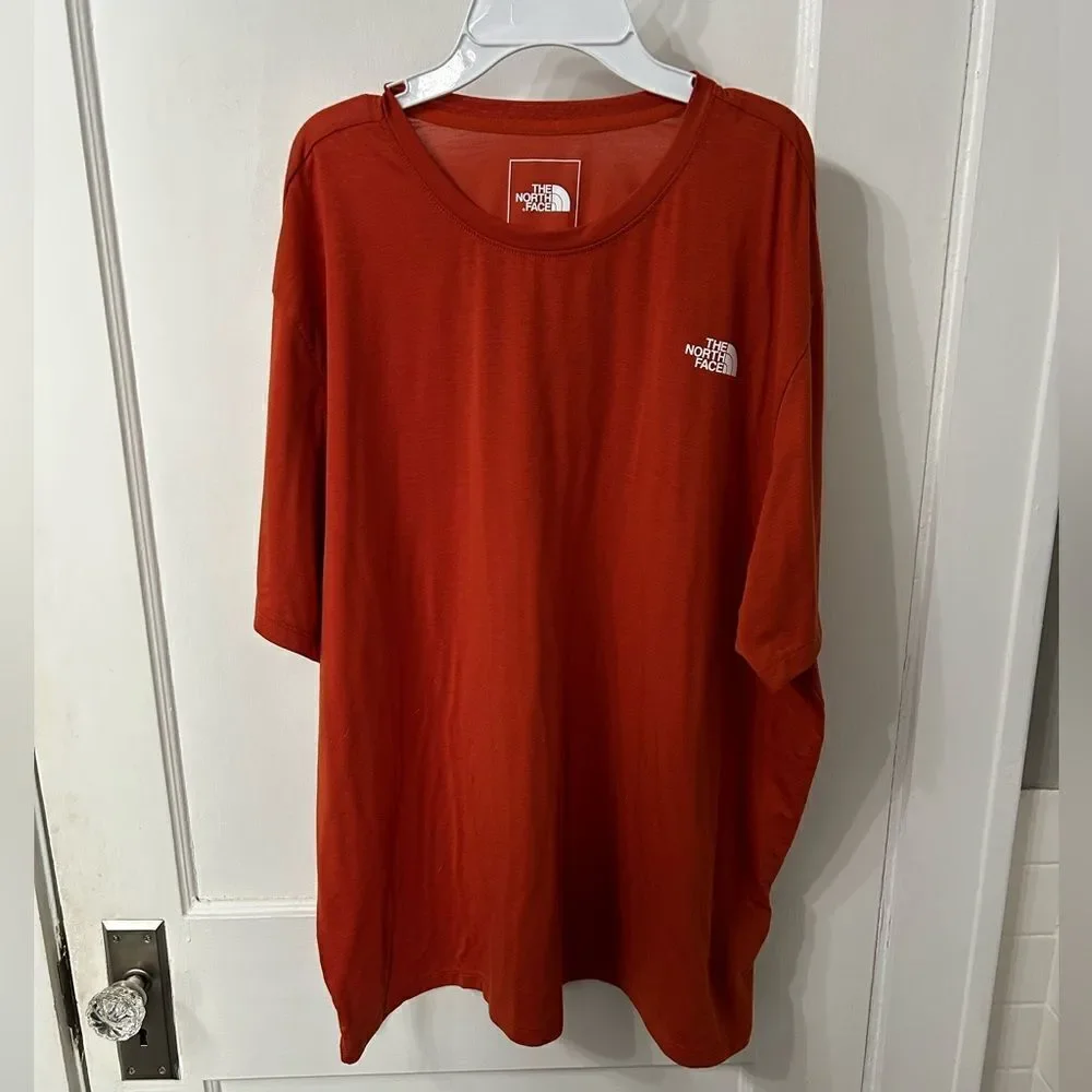 The North Face Short Sleeve Tee